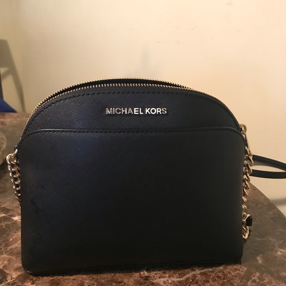 Black Michael Kors crossbody